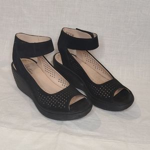 Clark's Ultimate Comfort Wedge Sandals